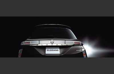 2022年発売 エルグランド VIP