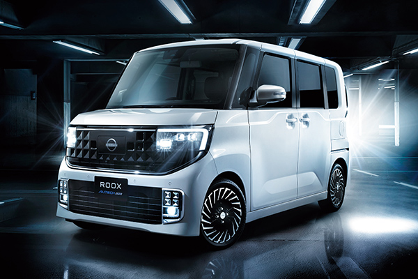 ルークス オーテックライン