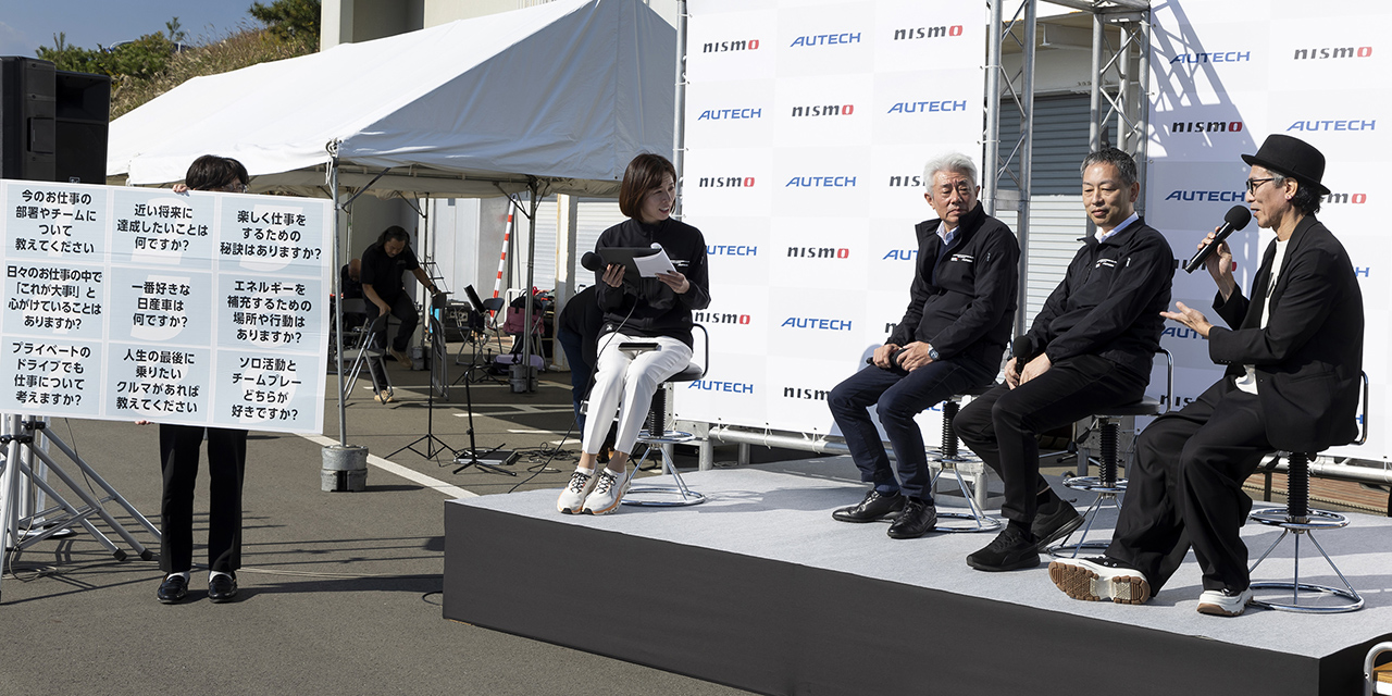 AOG 湘南里帰りミーティング 2025 メインステージの様子