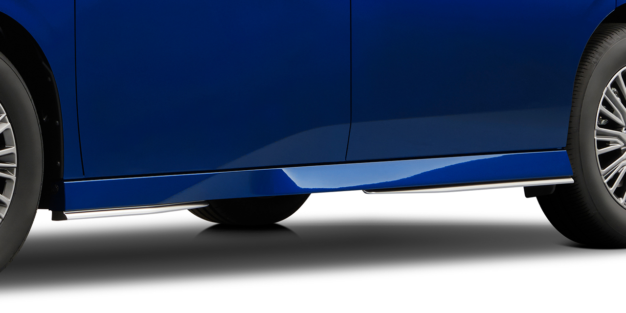 セレナ オーテック の専用エクステリア サイドシルプロテクター(メタル調フィニッシュ) の拡大画像