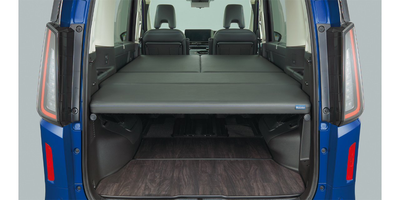 セレナ マルチベッド　ベッド展開時の画像