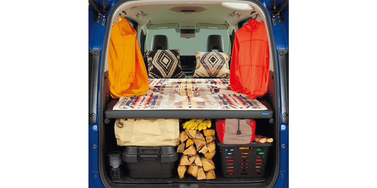 セレナ マルチベッド　キャンプでの使用イメージ