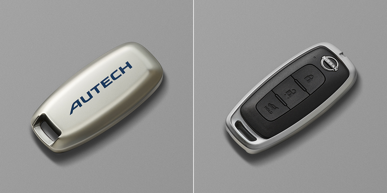 AUTECHキーケース (シルバー､「AUTECH」ロゴ入り､インテリジェントキー用シリコンタイプ)