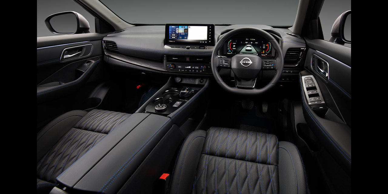 エクストレイル オーテック 専用インテリア フロントシート周りの画像