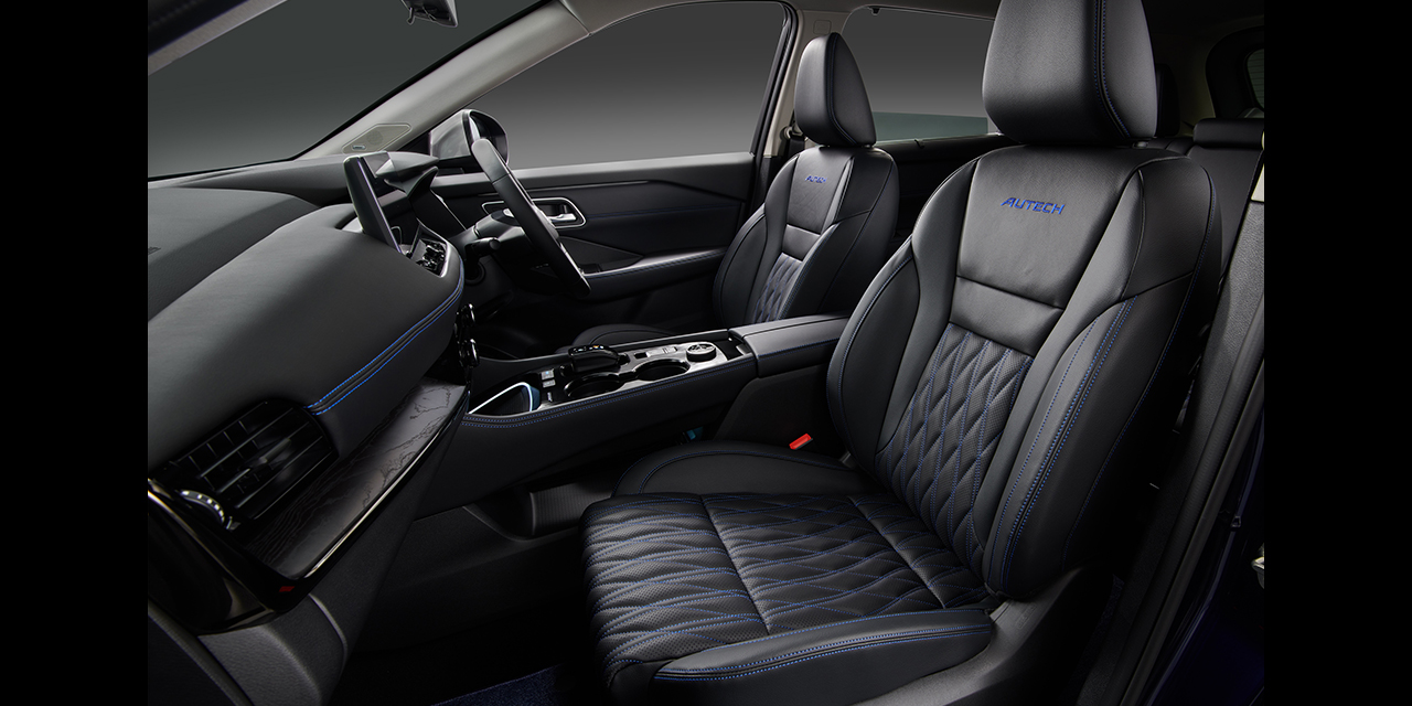 エクストレイル オーテック 専用インテリア ダッシュボード周りの画像